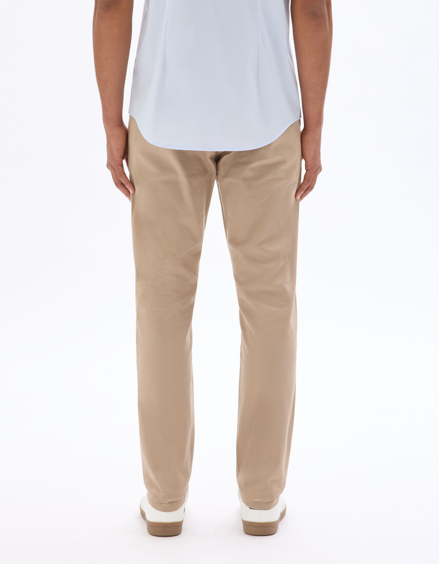 slim-fit chinobyxor i stretchig bomull