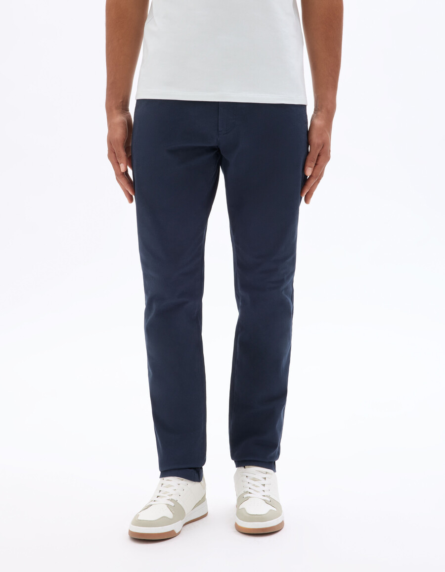slim-fit chinobyxor i stretchig bomull kortlång längd