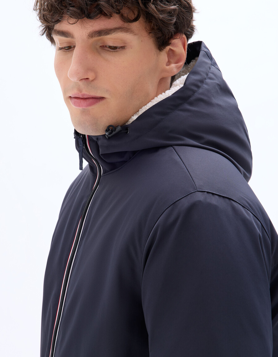 drycore parka med vattenavvisande sherpafodrad huva