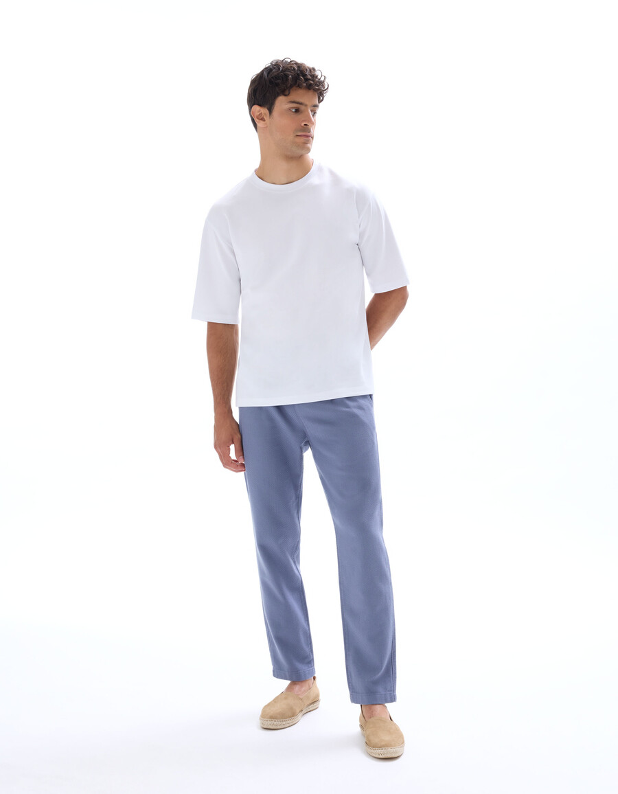 slim-fit texturerade canvasbyxor 100 bomull