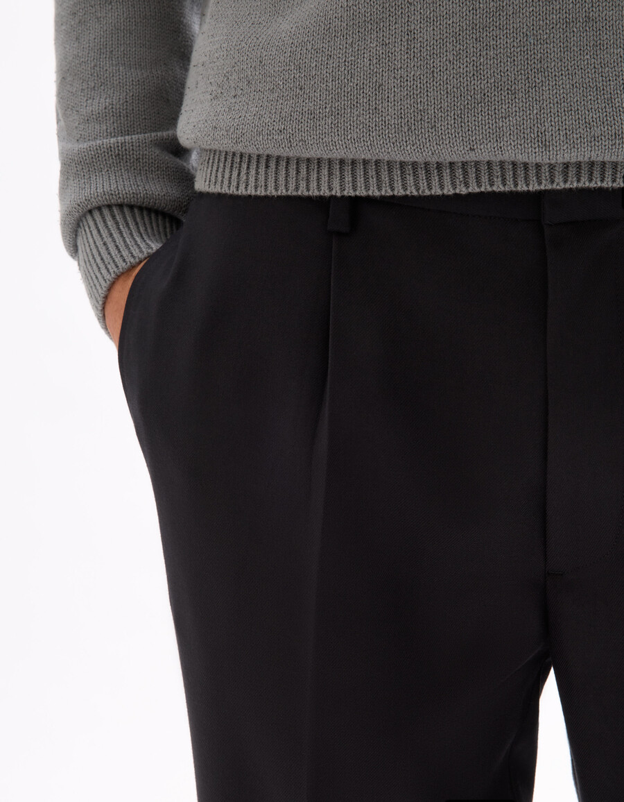 raka stretchiga chinosbyxor i twill