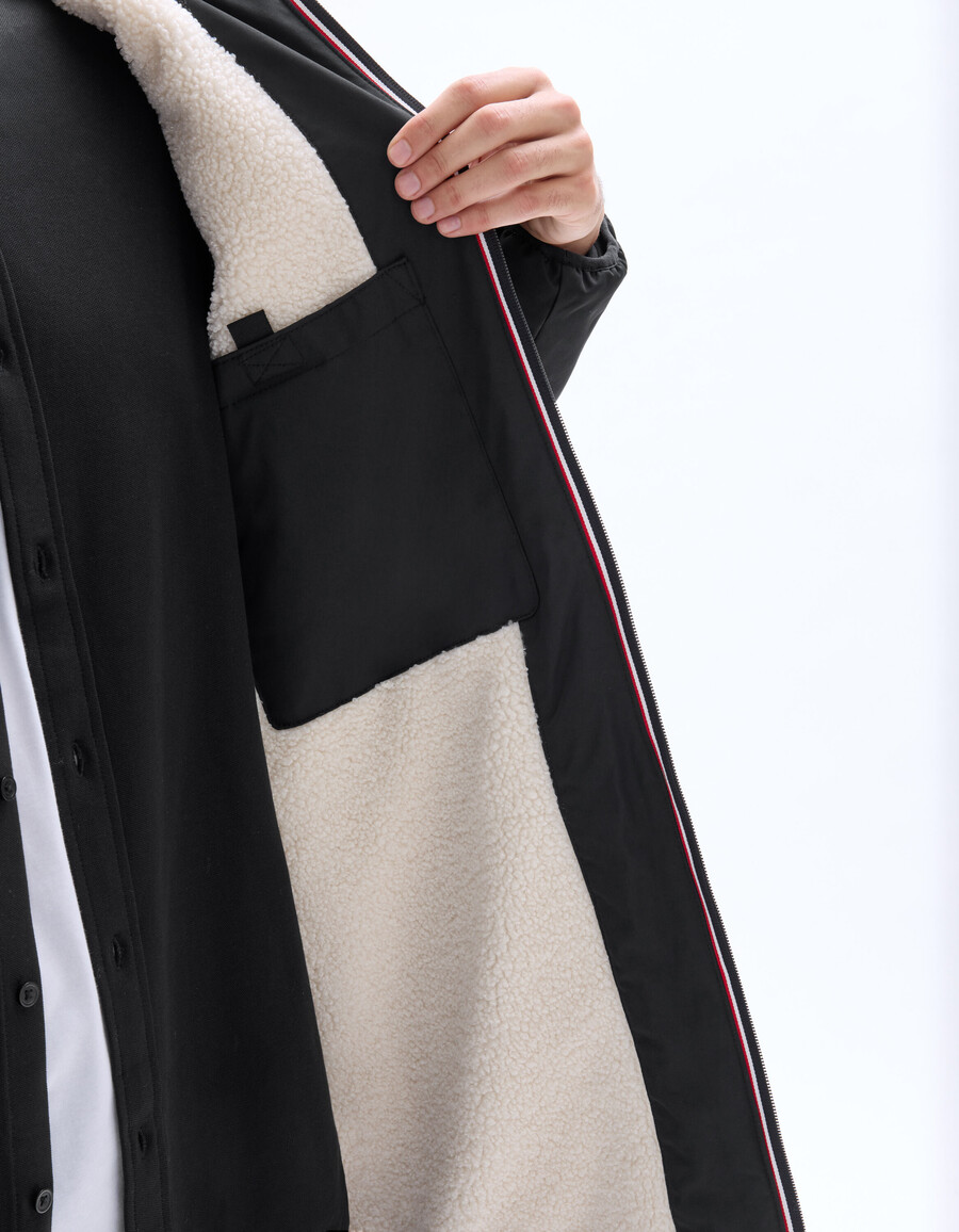 drycore parka med vattenavvisande sherpafodrad huva