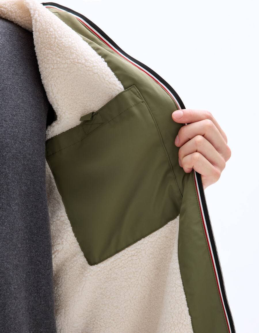 drycore parka med vattenavvisande sherpafodrad huva