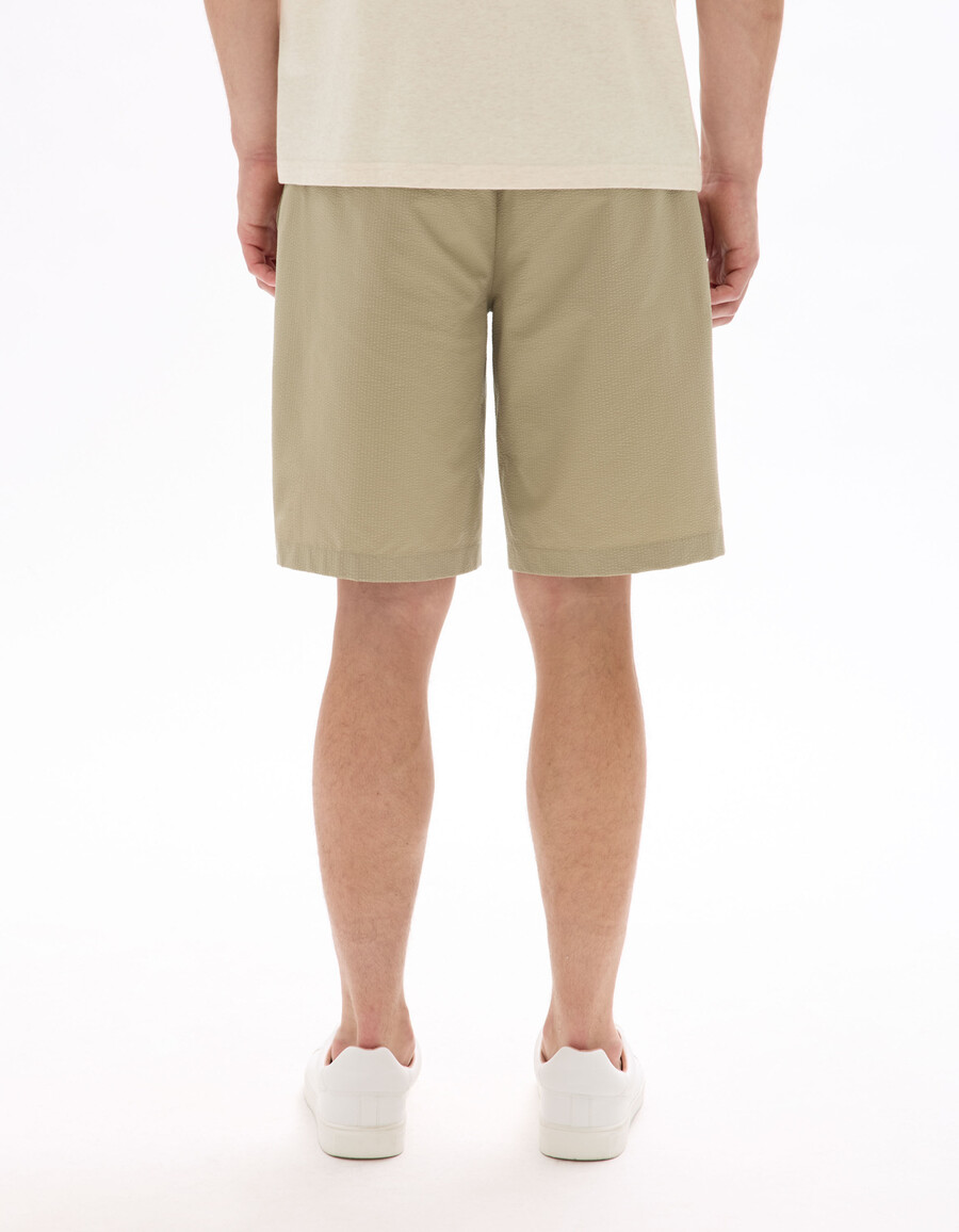 taupe seersucker bermudashorts
