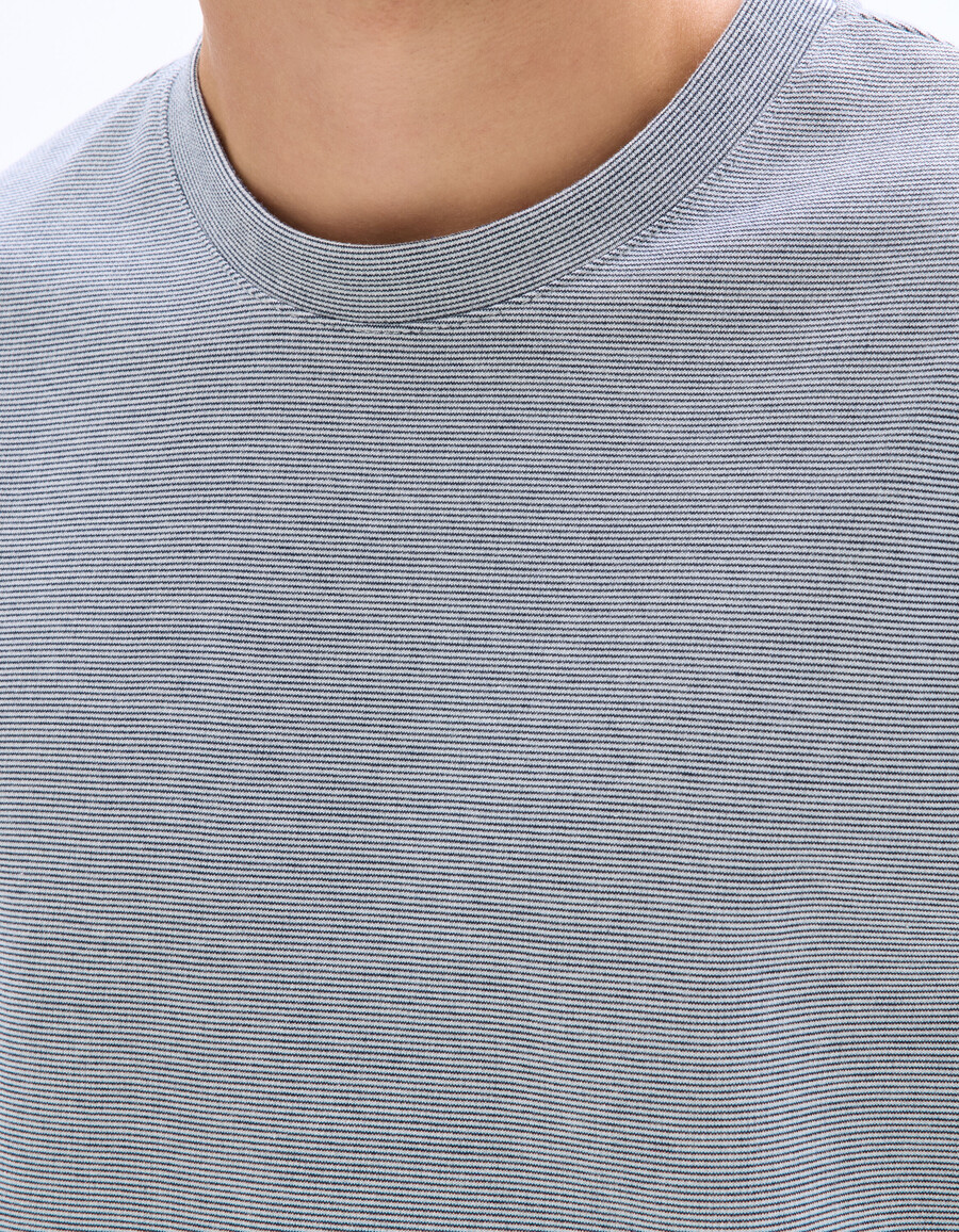 överdimensionerad t-shirt med rund hals