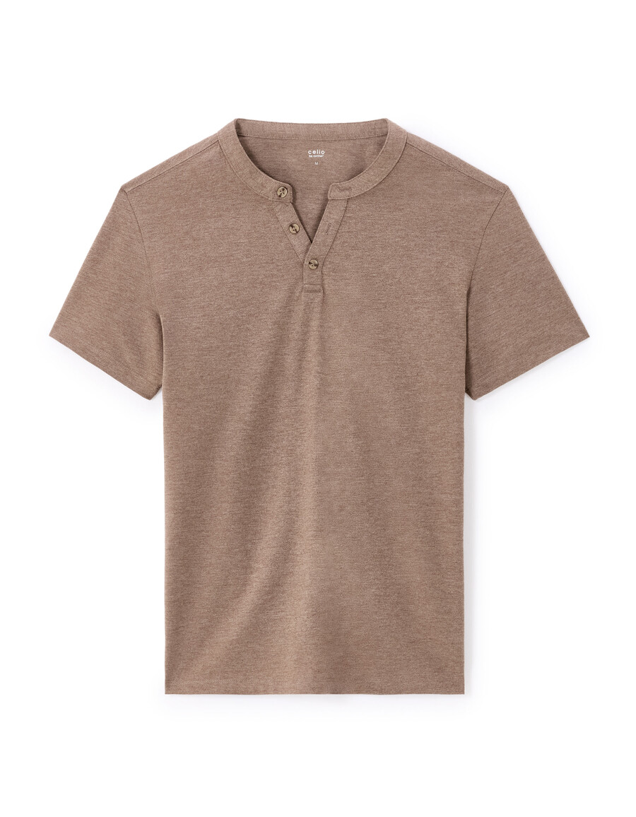 t-shirt med henleyring i bomullsblandning och normal passform