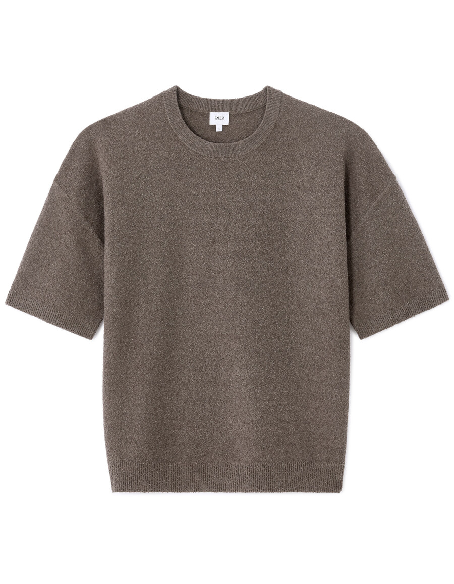 boxig stickad t-shirt med rund hals och öglor