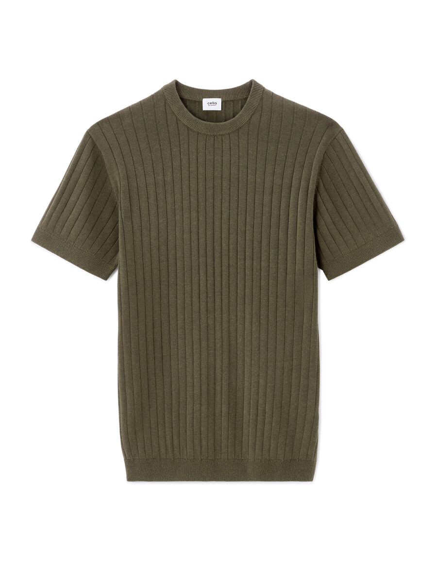 stickad t-shirt med rund hals och vanlig passform